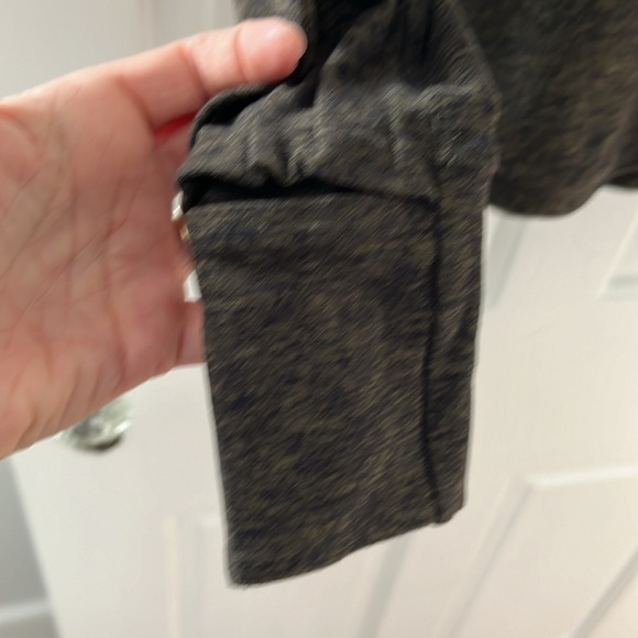 LULULEMON Extra Mile Longsleeve Shirt - Picture 4 of 7